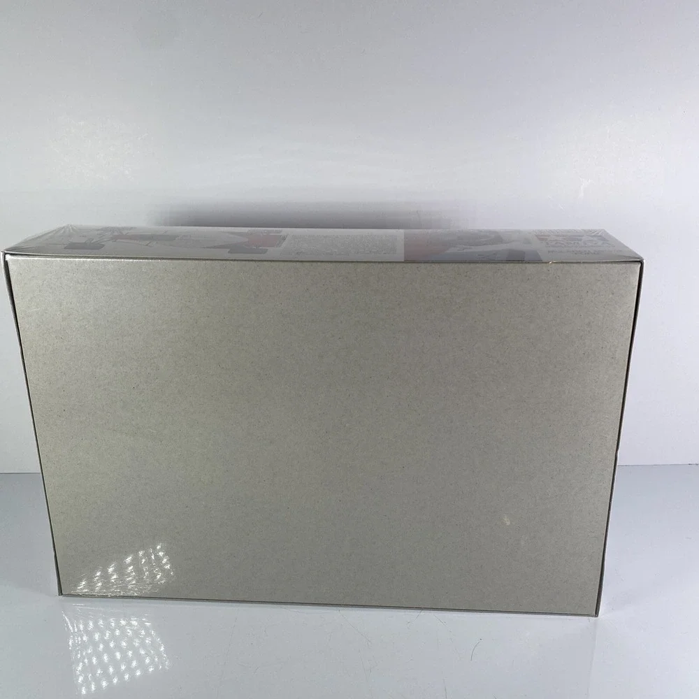 TAMIYA MCLAREN MP4/8 FORD 1/20‎ Scale Model Car Kit Sealed Grand Prix Hobby Gift